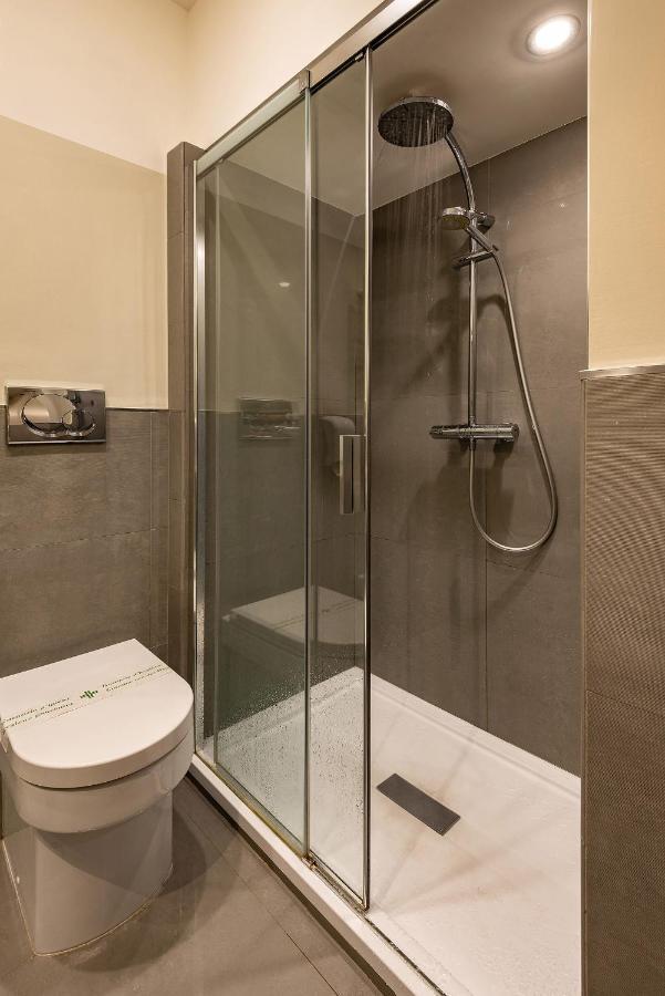 Tula Inn Рим Екстериор снимка